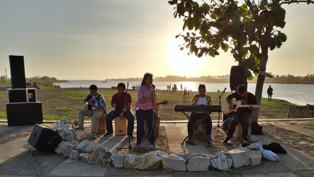 Pesona Laguna Pantai Depok Pasar Sunset Laguna Depok, embrio destinasi digital baru GenPI Yogya.