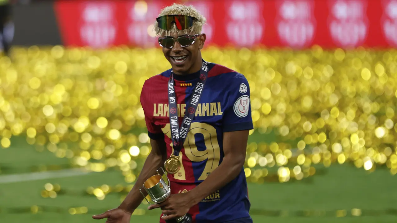 Barcelona Resmi Perpanjang Kontrak Lamine Yamal hingga 2031