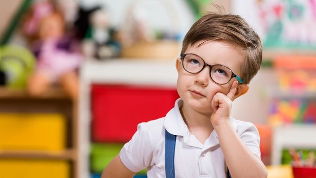 Jaga Mata Si Kecil, Ini Cara Mencegah Mata Minus pada Anak