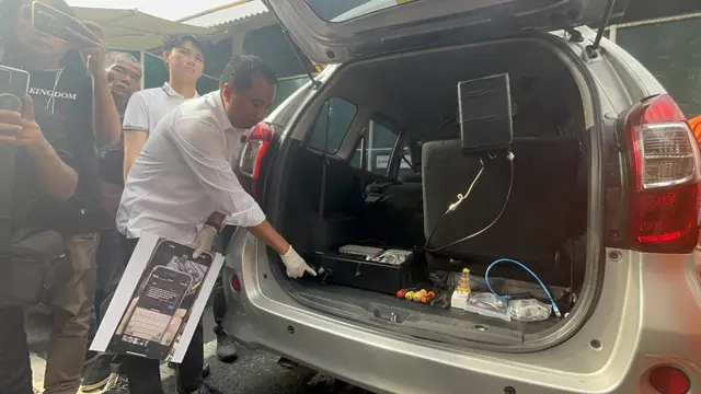 Pakai Mobil Modifikasi, WN Malaysia Kirim SMS Palsu Seolah-olah dari Pihak Bank