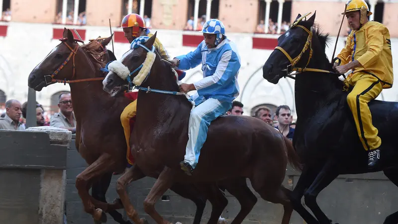 horse racing