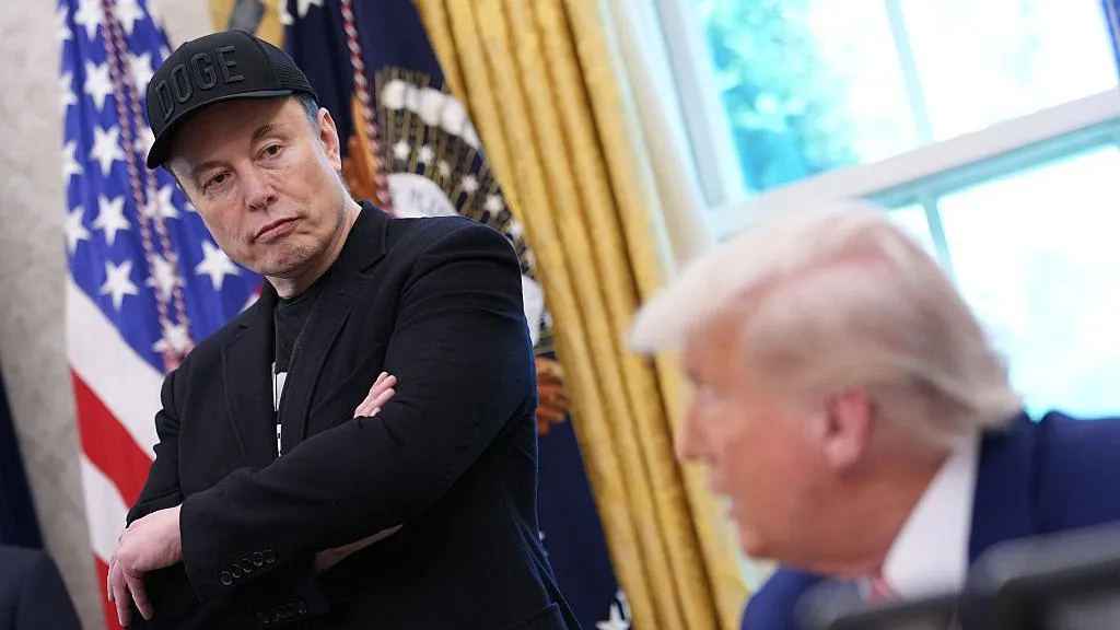 Elon Musk mengaku menyesali