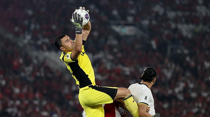 Emil Audero melakoni debutnya di Timnas Indonesia (Getty Images/Robertus Pudyanto)